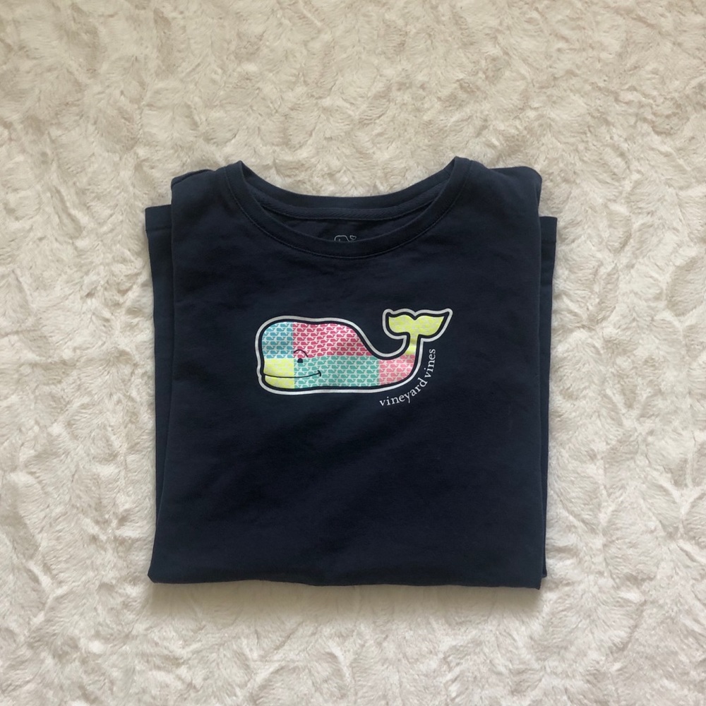 Vineyard Vines tee shirt